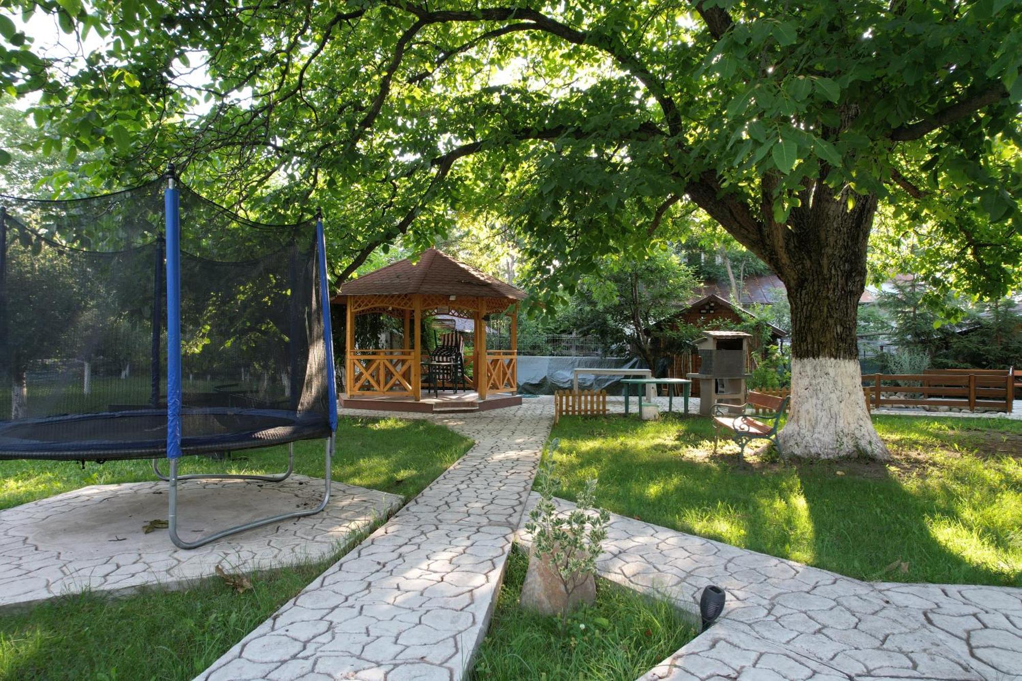 Hotel Casa Stefandra Breaza  Zewnętrze zdjęcie